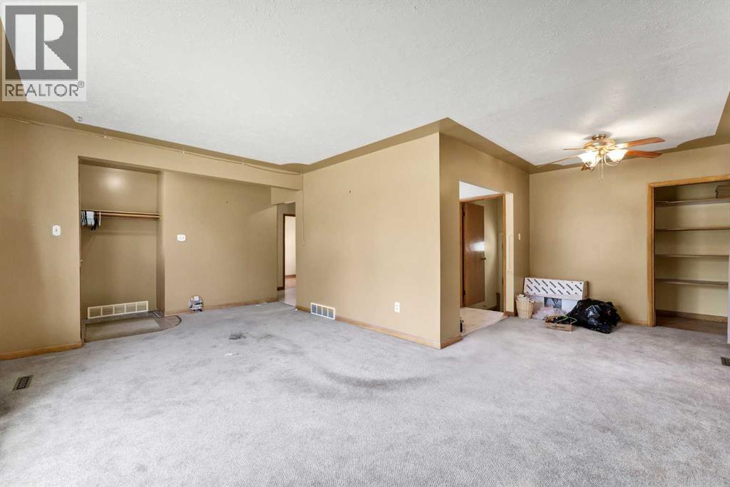 73 Mitchell Crescent NW — photo 9