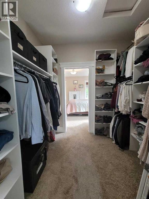 Walk-in-Closet