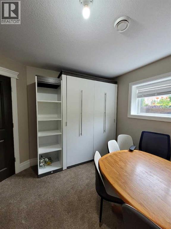 Murphy Bed in Spare Room