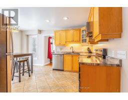 Family room - 9 Boyd Crescent, Oro Medonte, ON L0K1N0 Photo 7