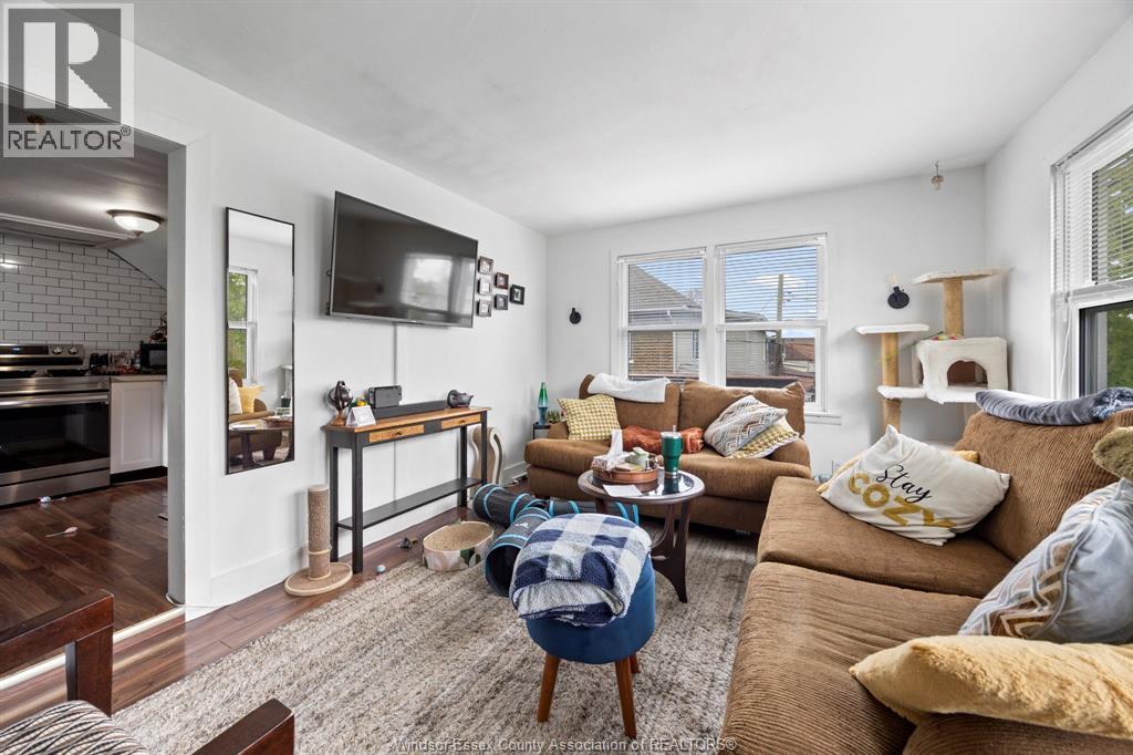 1130 Langlois - 10