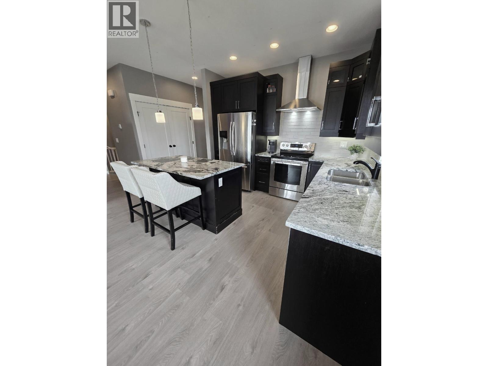 10303 115 AVENUE, Fort St. John