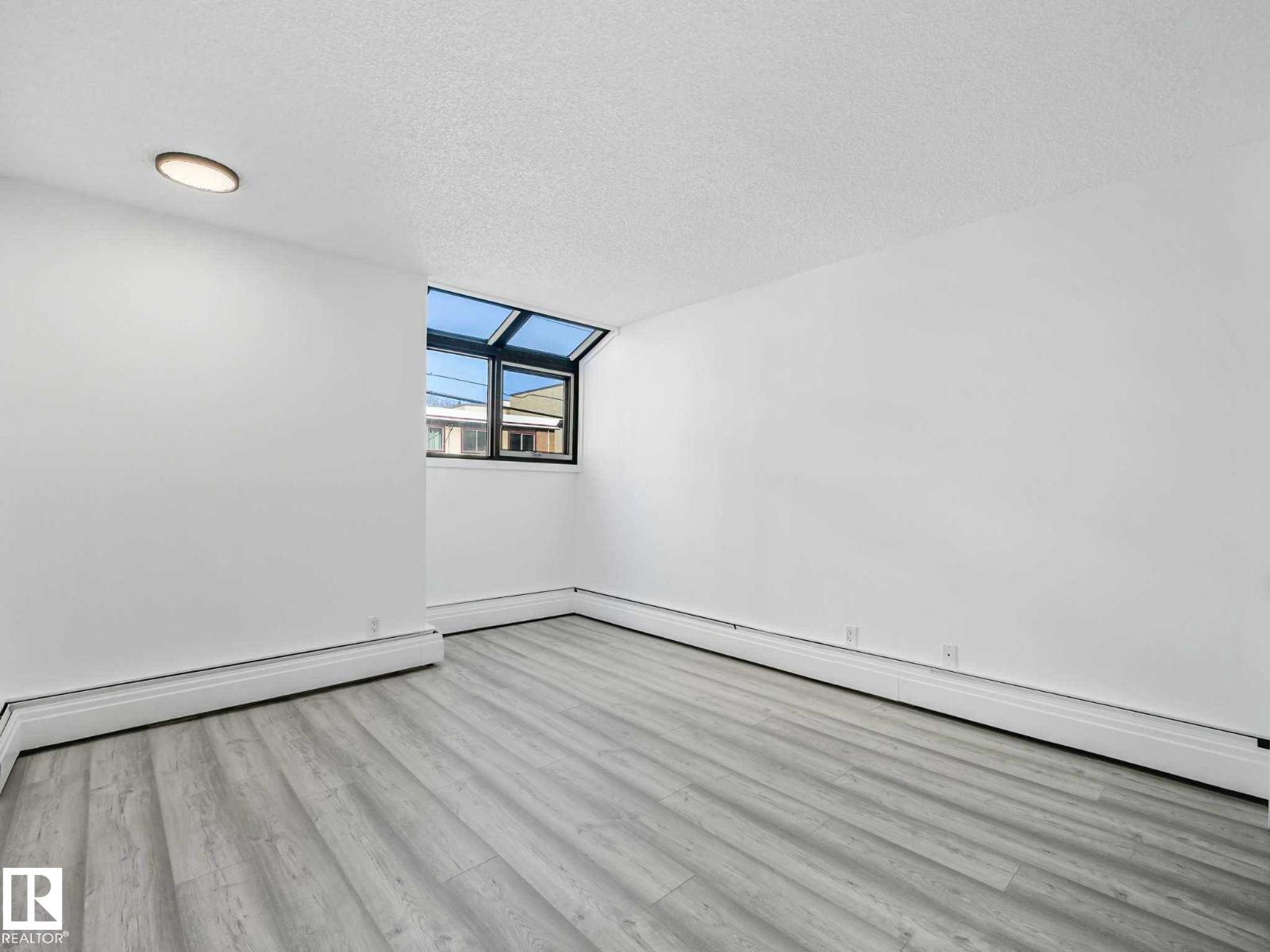 10148 118 ST NW NW - 16