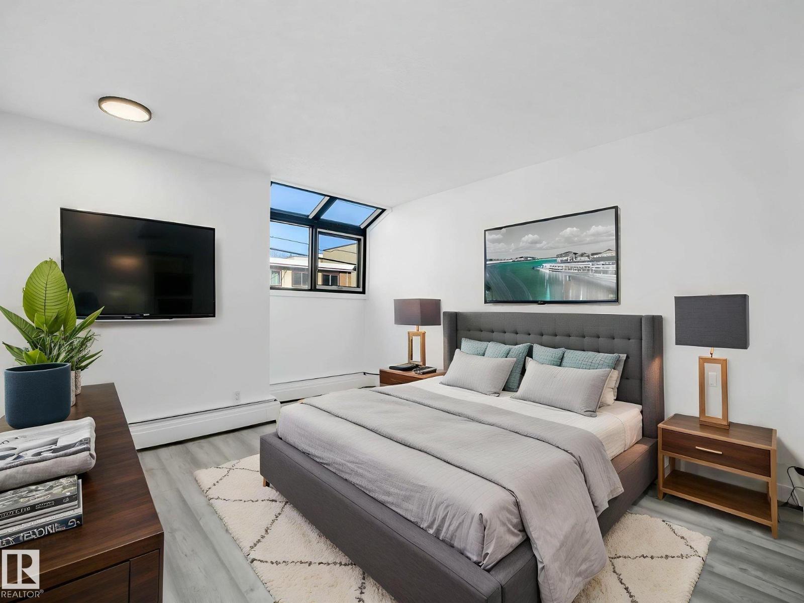 10148 118 ST NW NW - 15