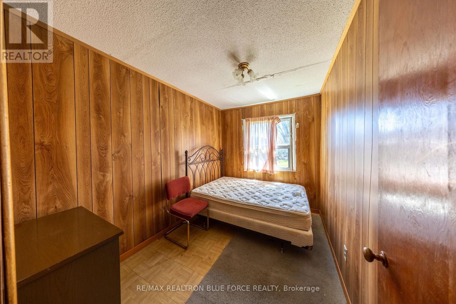 57 LAKESHORE ROAD - 20