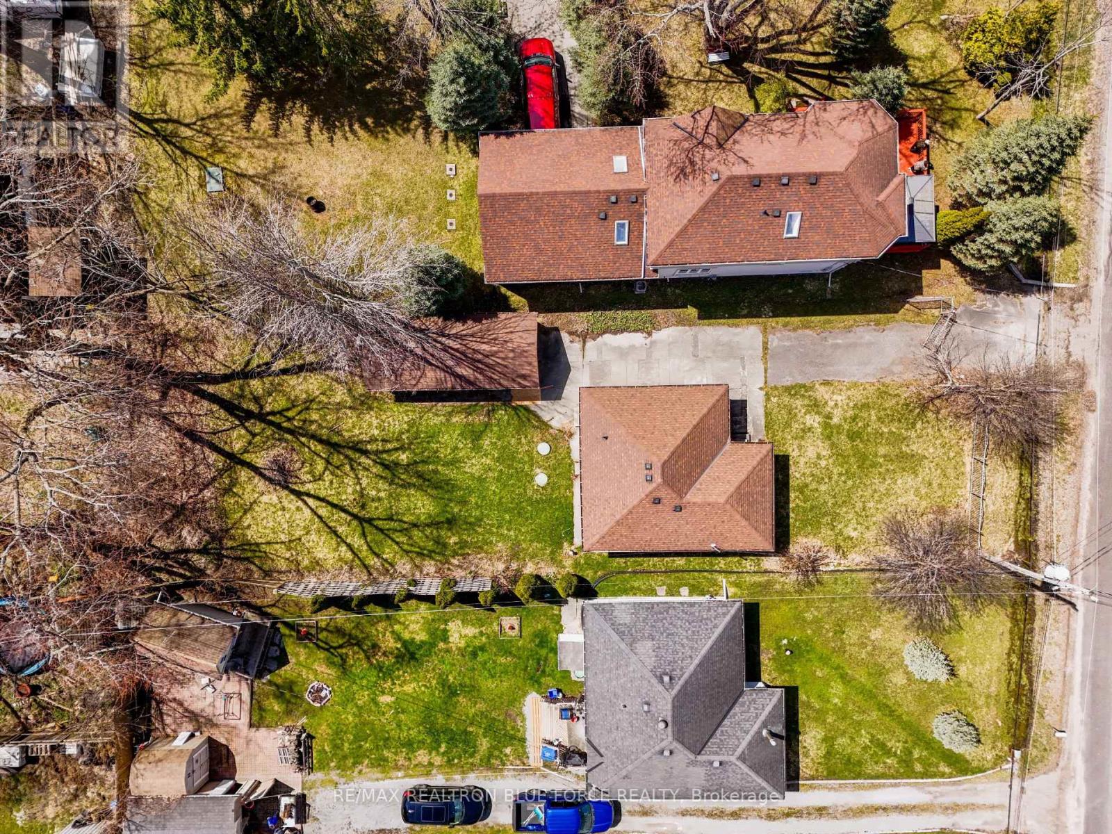 57 LAKESHORE ROAD - 28