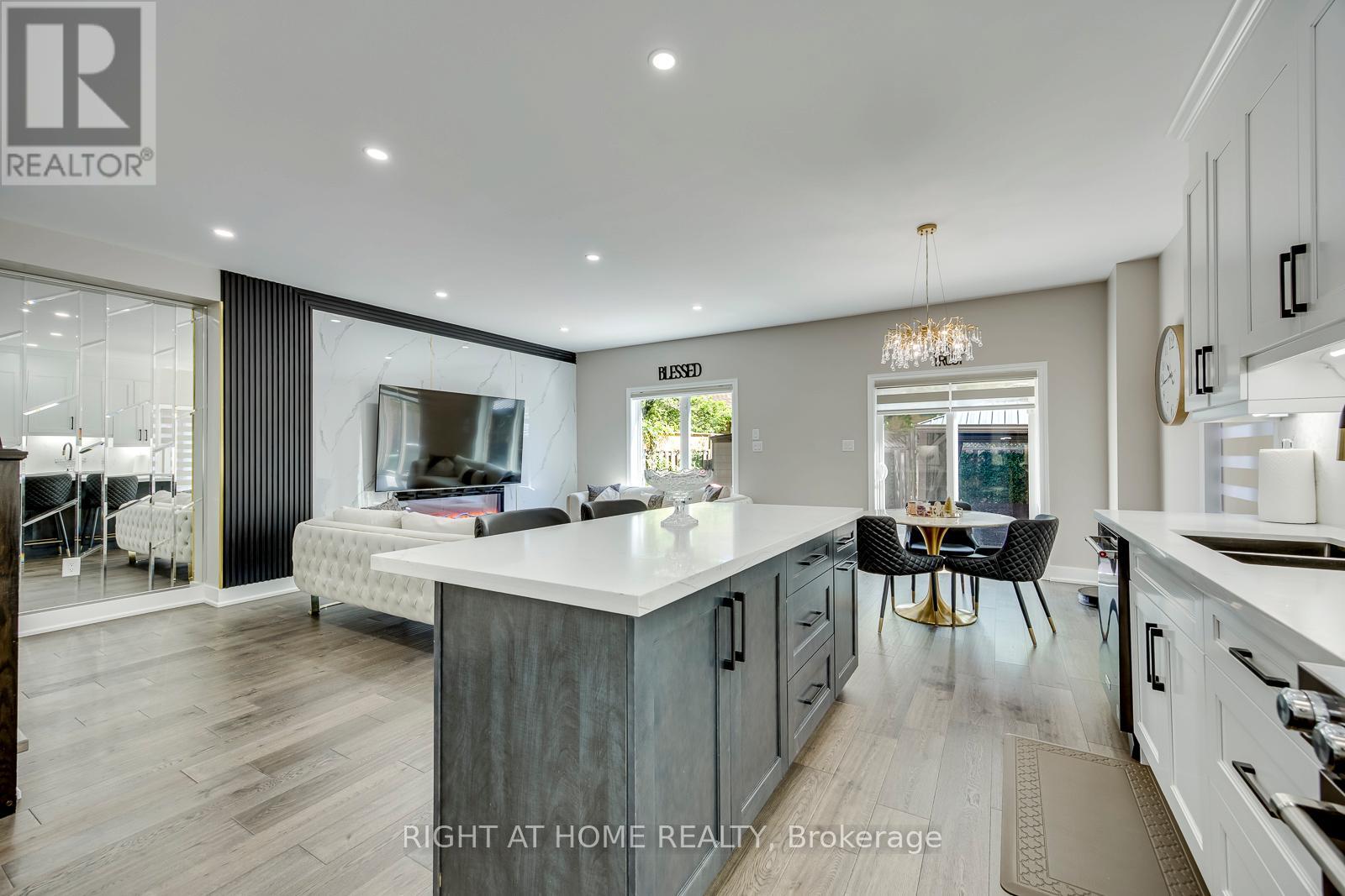 1451 TOBYN DRIVE - 19