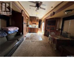 C21 Park Avenue, Aquadeo, SK S0M0L0 Photo 6