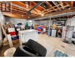 915 Maple Drive, Esterhazy, SK S0A0X0 Photo 21
