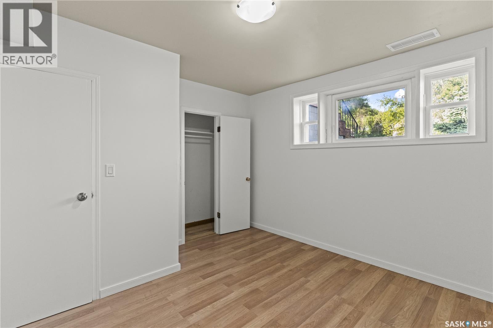 325 V AVENUE S - 13
