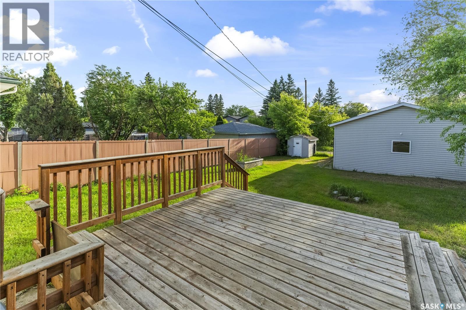 325 V AVENUE S - 20