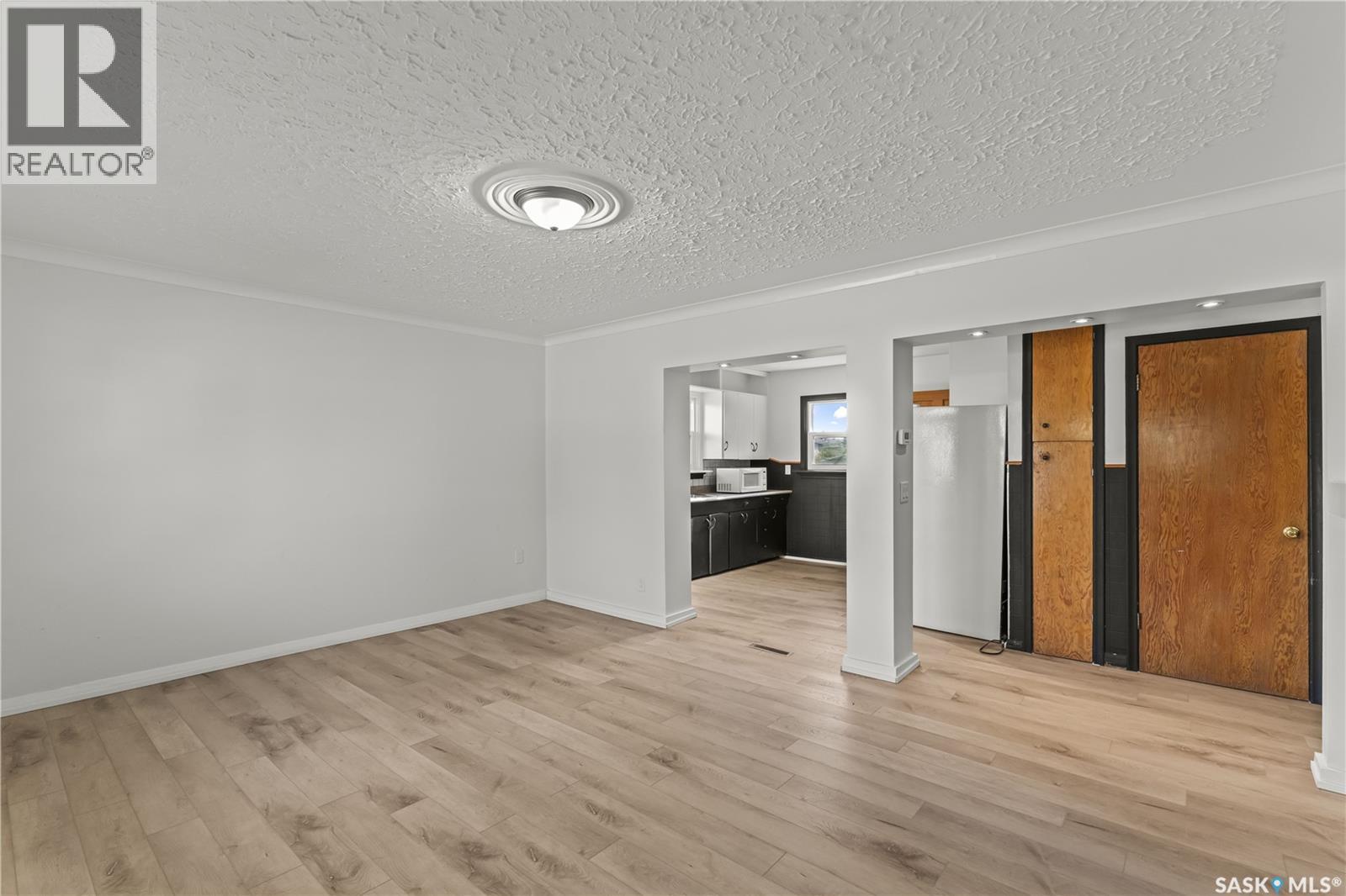 325 V AVENUE S - 6