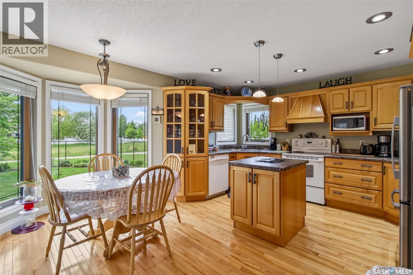 1 Telfer BAY — photo 9