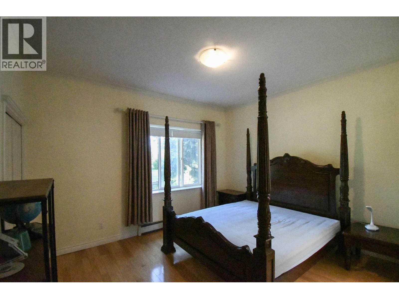 7546 12TH AVENUE, Burnaby
