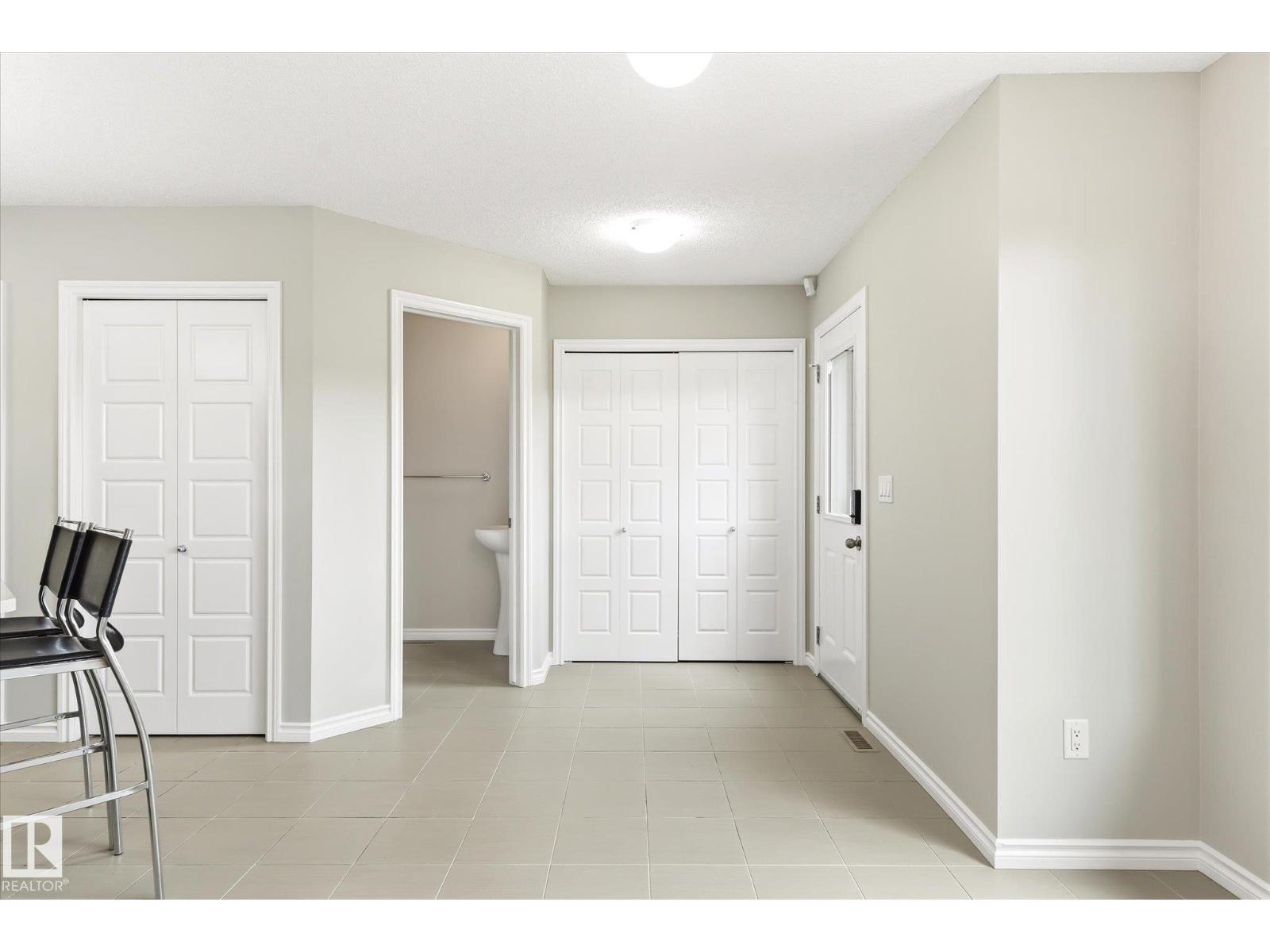 9039 219 ST NW - 18