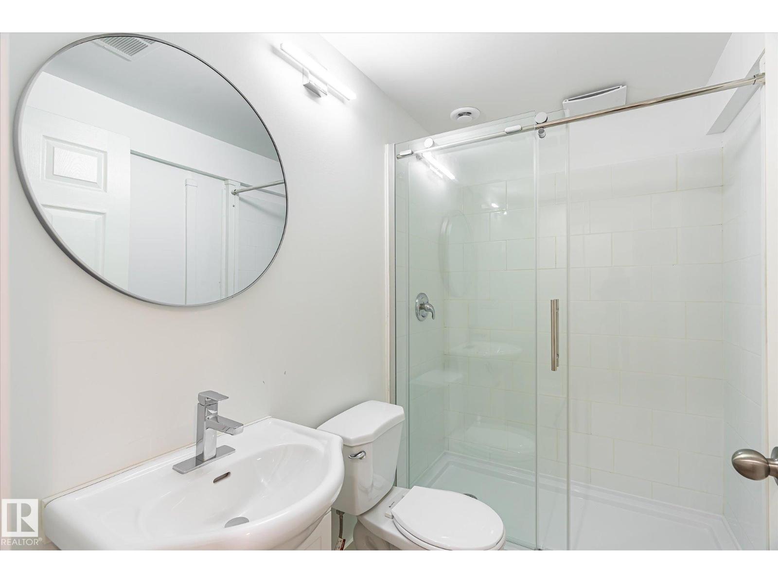 9039 219 ST NW - 39