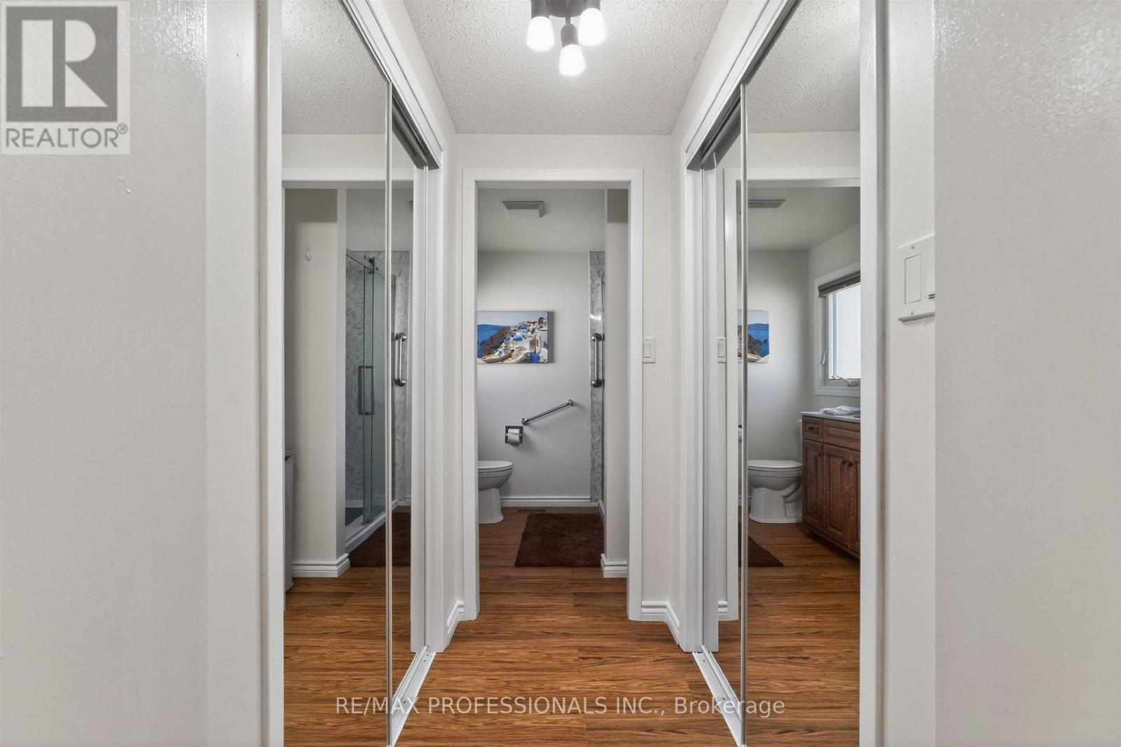 7 TAMARACK COURT - 20