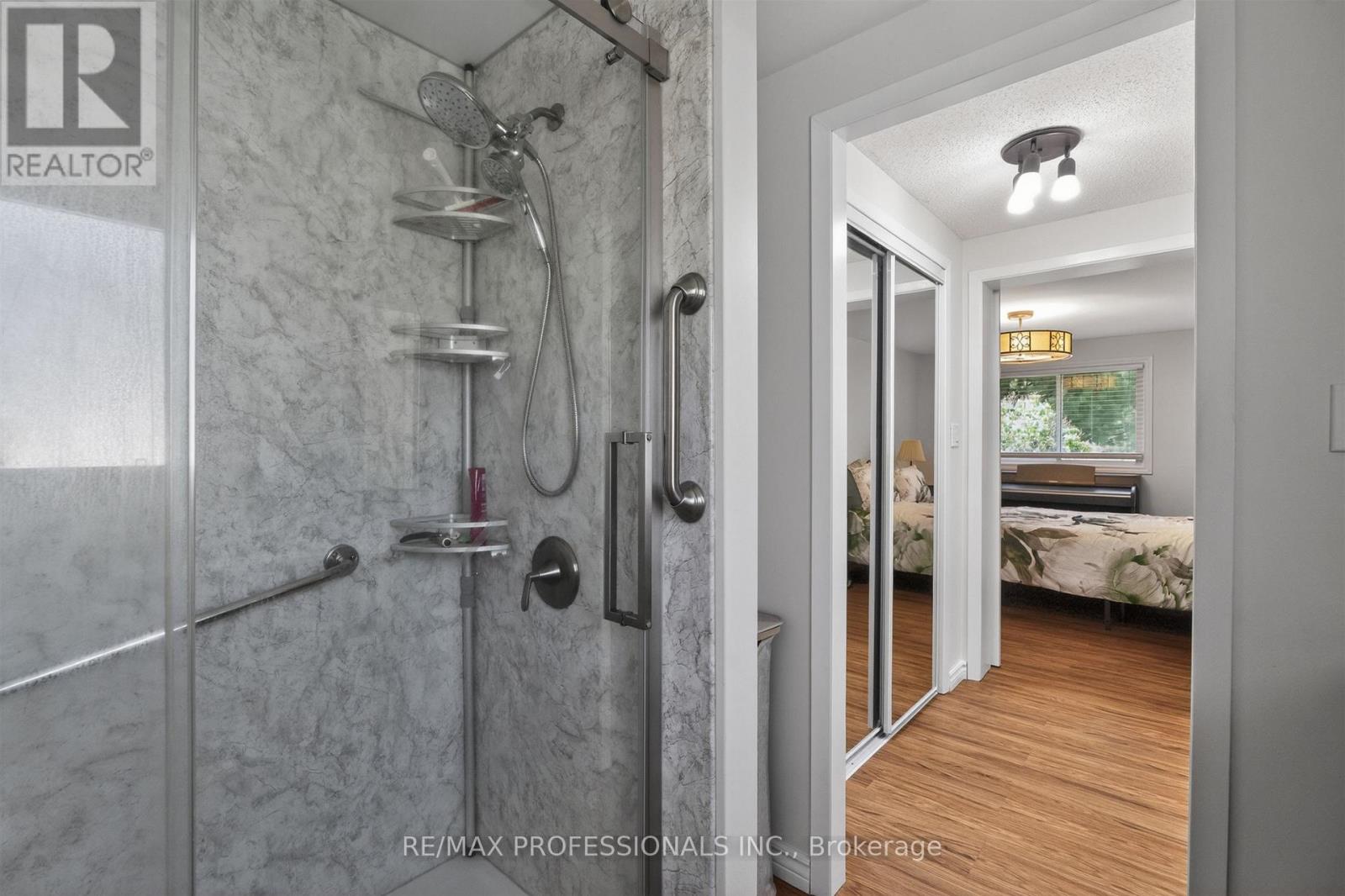 7 TAMARACK COURT - 22