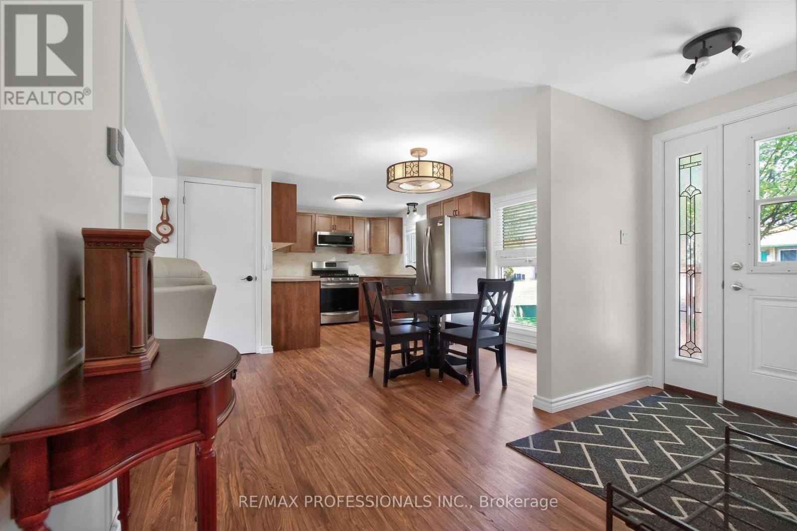 7 TAMARACK COURT - 6