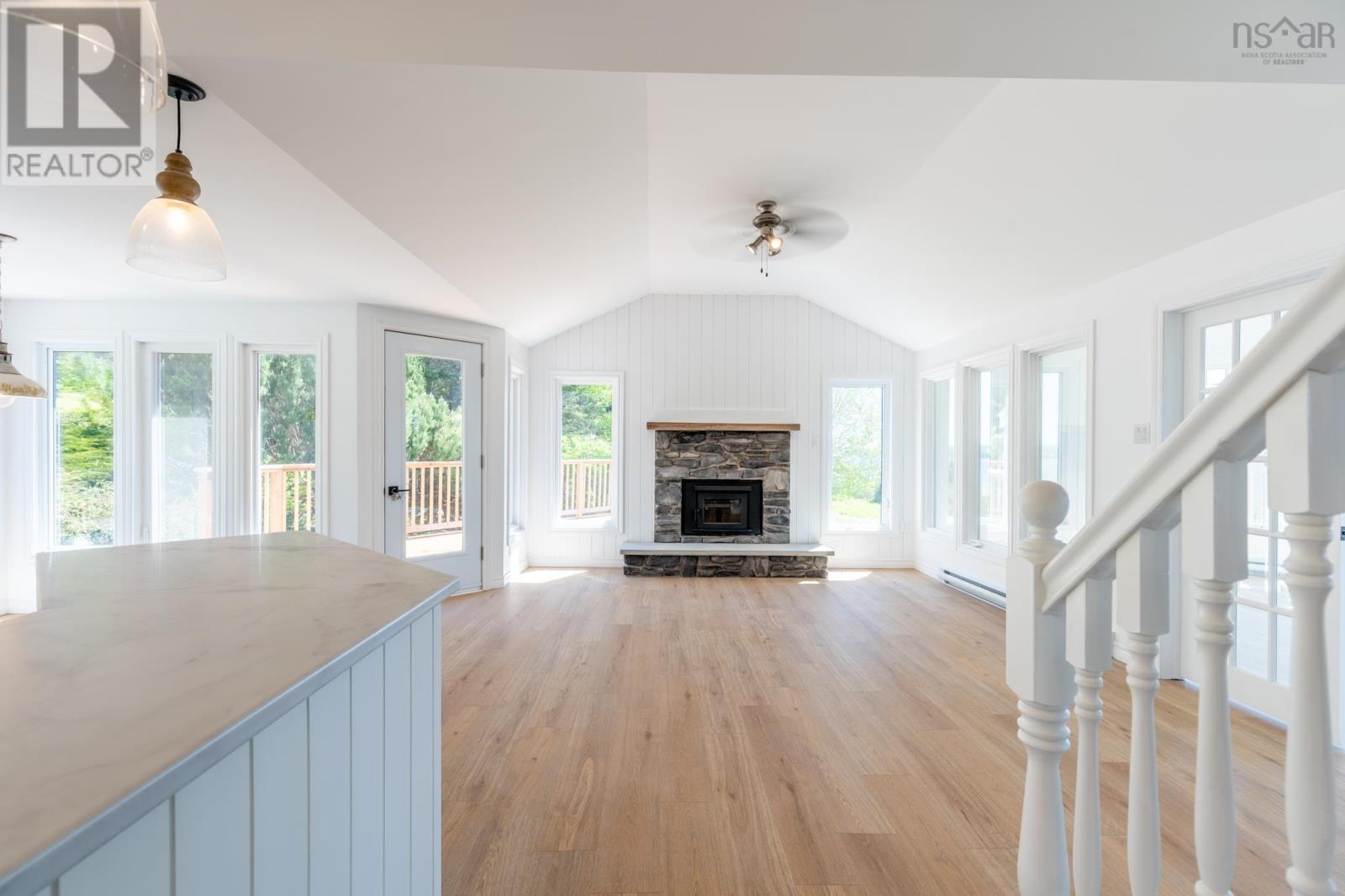 225 Canaan Road - 11