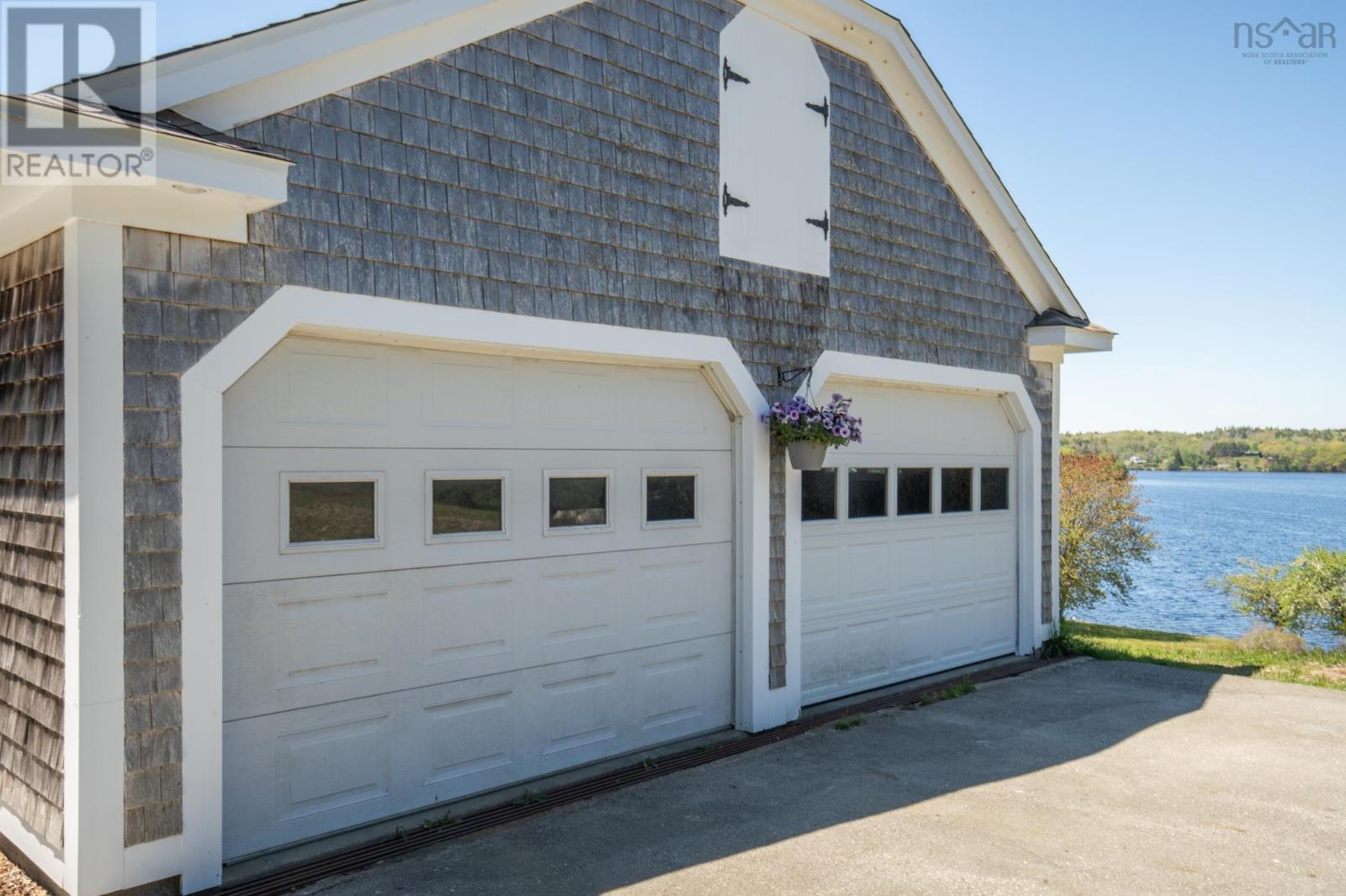 225 Canaan Road - 32
