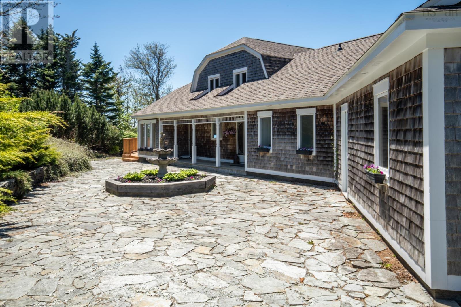 225 Canaan Road - 30