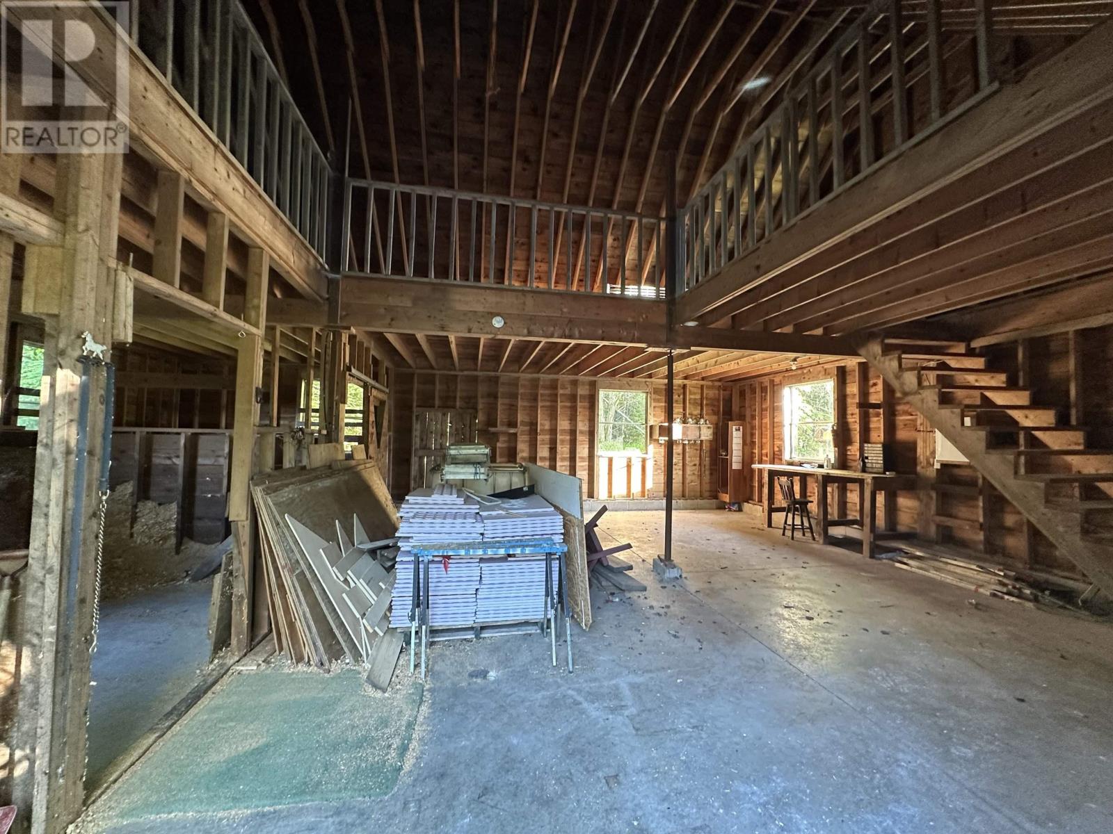 225 Canaan Road - 41