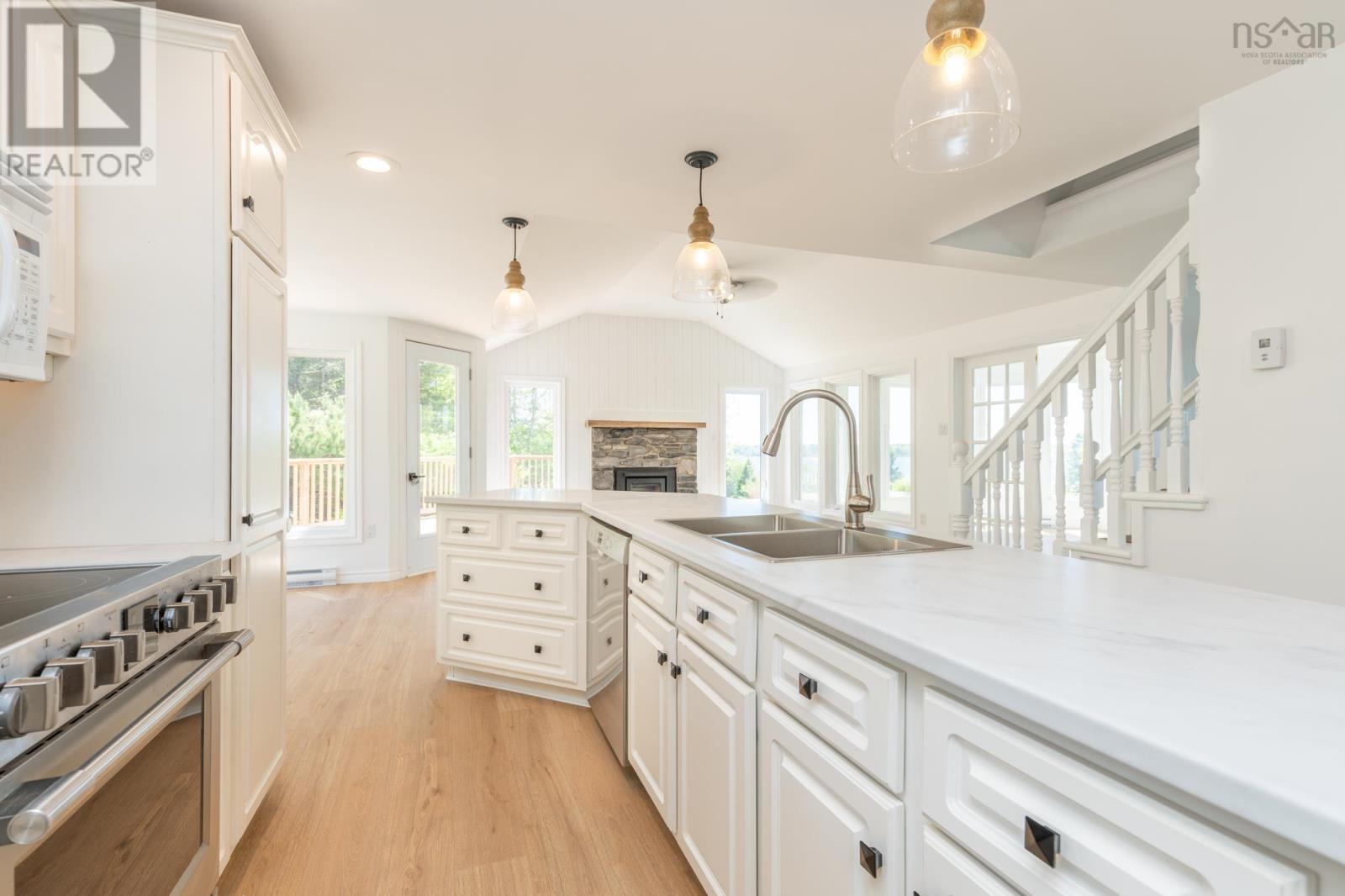 225 Canaan Road - 5