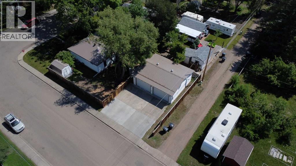 31 Spruce Avenue W - photo 5