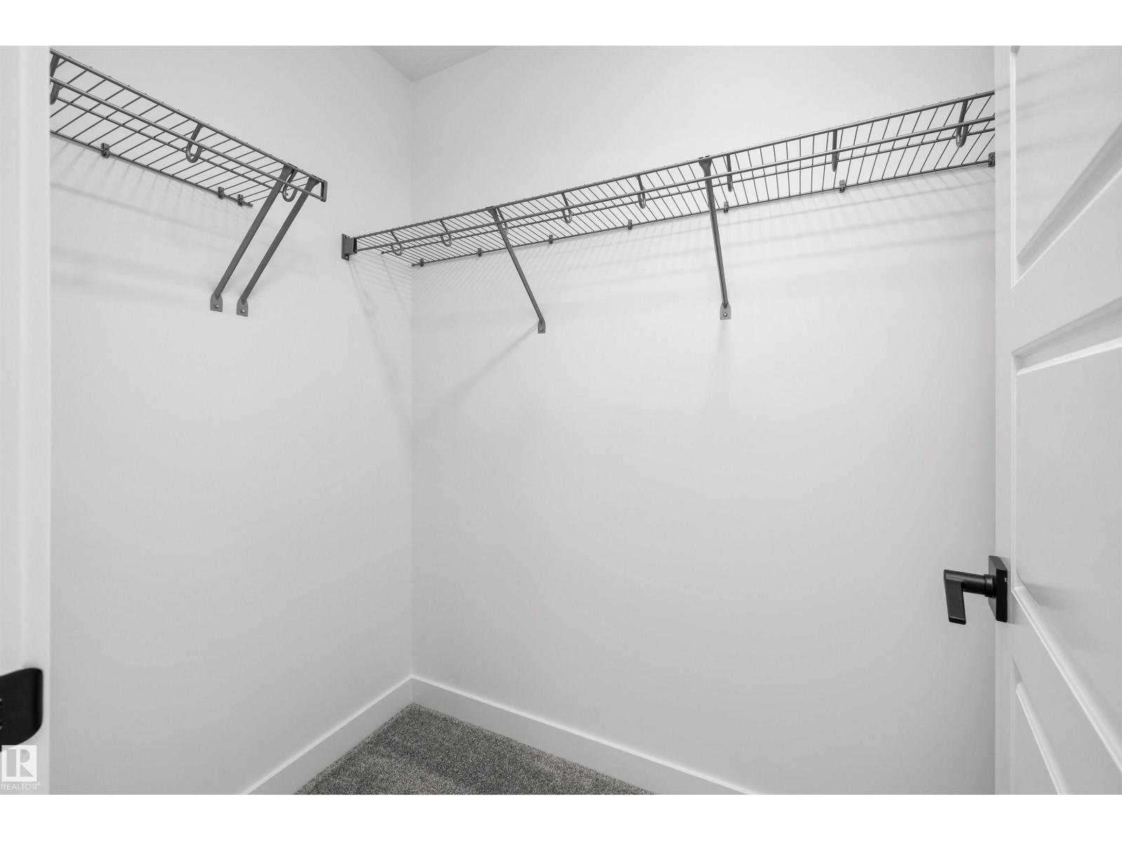 8608 183 AV NW - 37