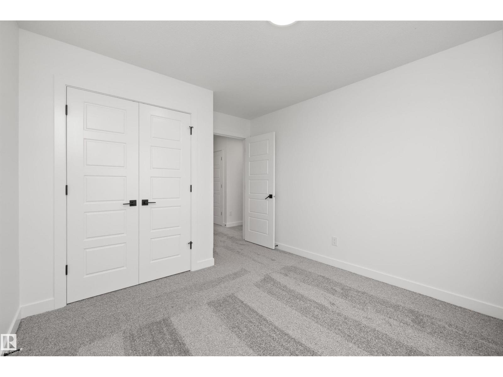 8608 183 AV NW - 30