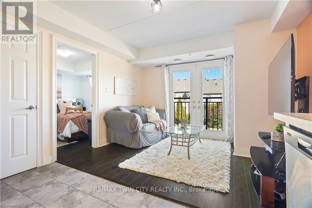 #204 64 FREDERICK DRIVE - 1