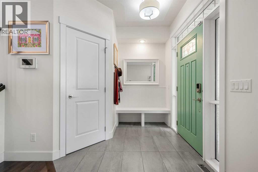 529 30 Avenue NW - photo 4