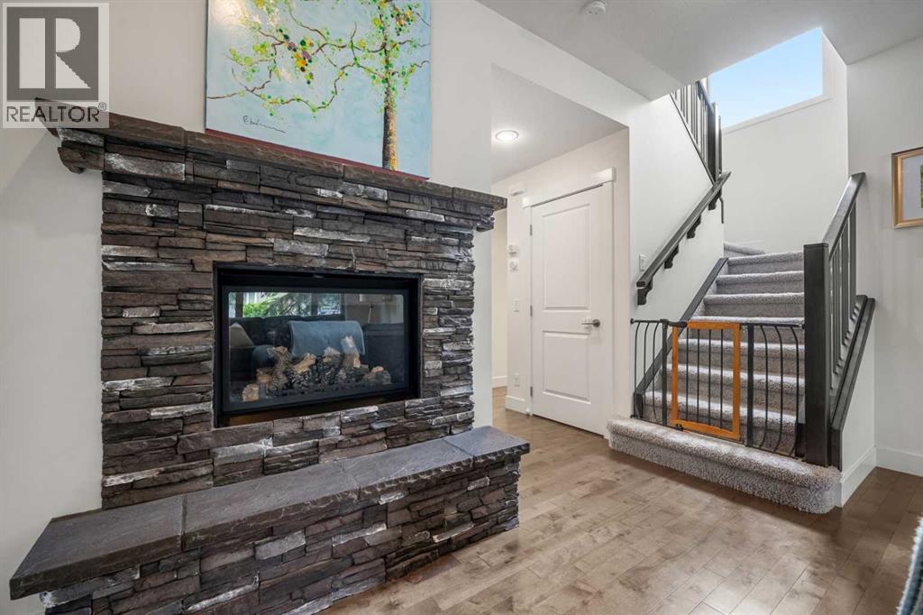 529 30 Avenue NW — photo 8