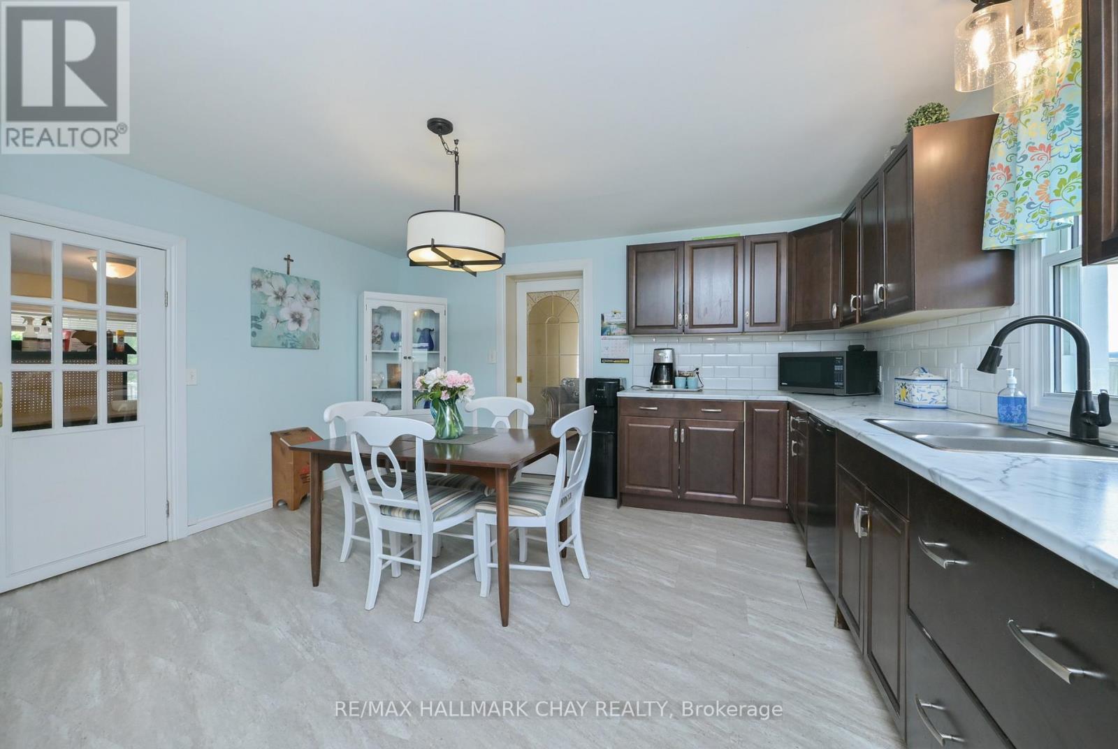 141 MURPHY ROAD - 5