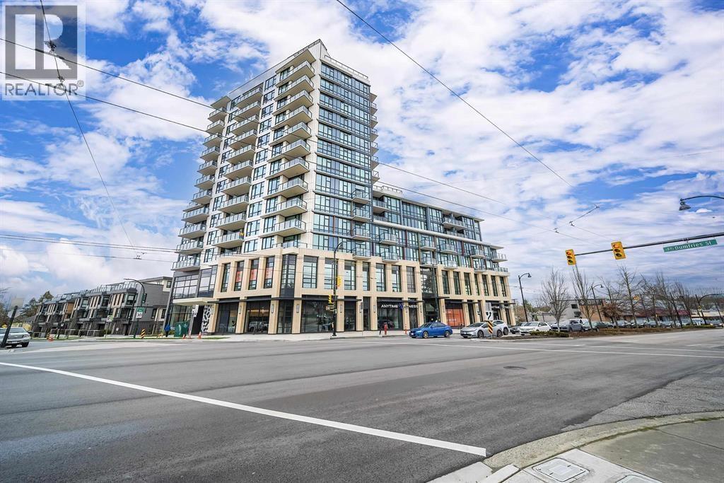1302 3996 DUMFRIES STREET, Vancouver