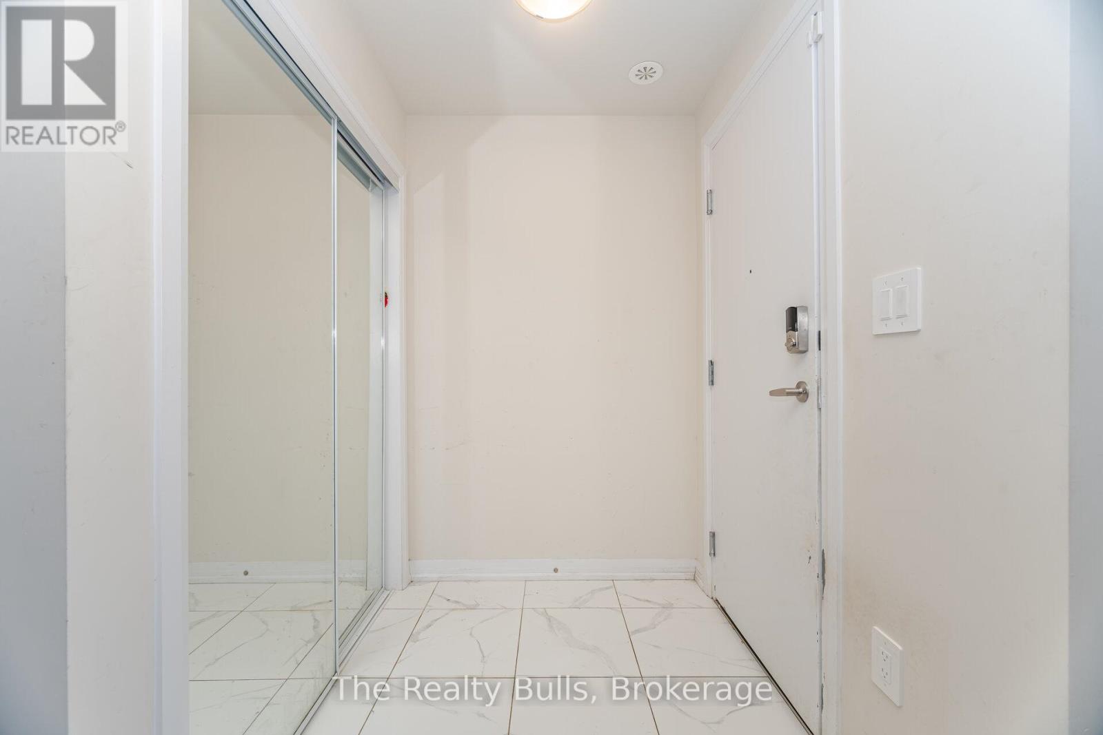 #119 1589 ROSE WAY - 13
