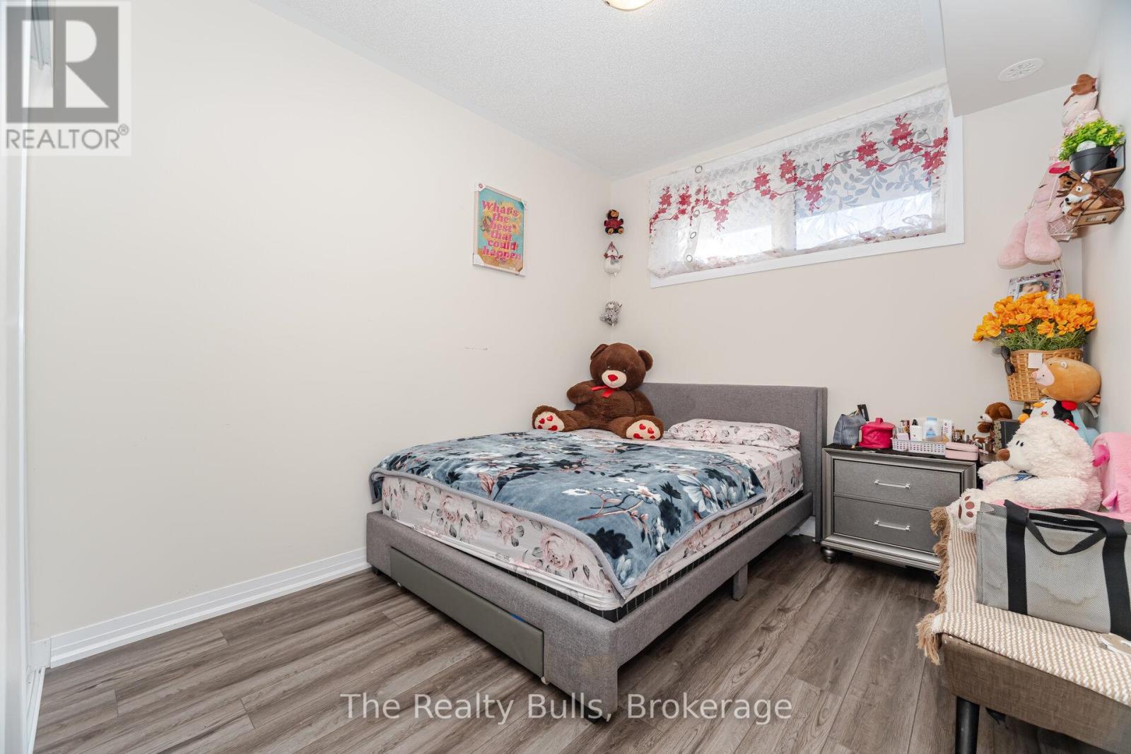 #119 1589 ROSE WAY - 30