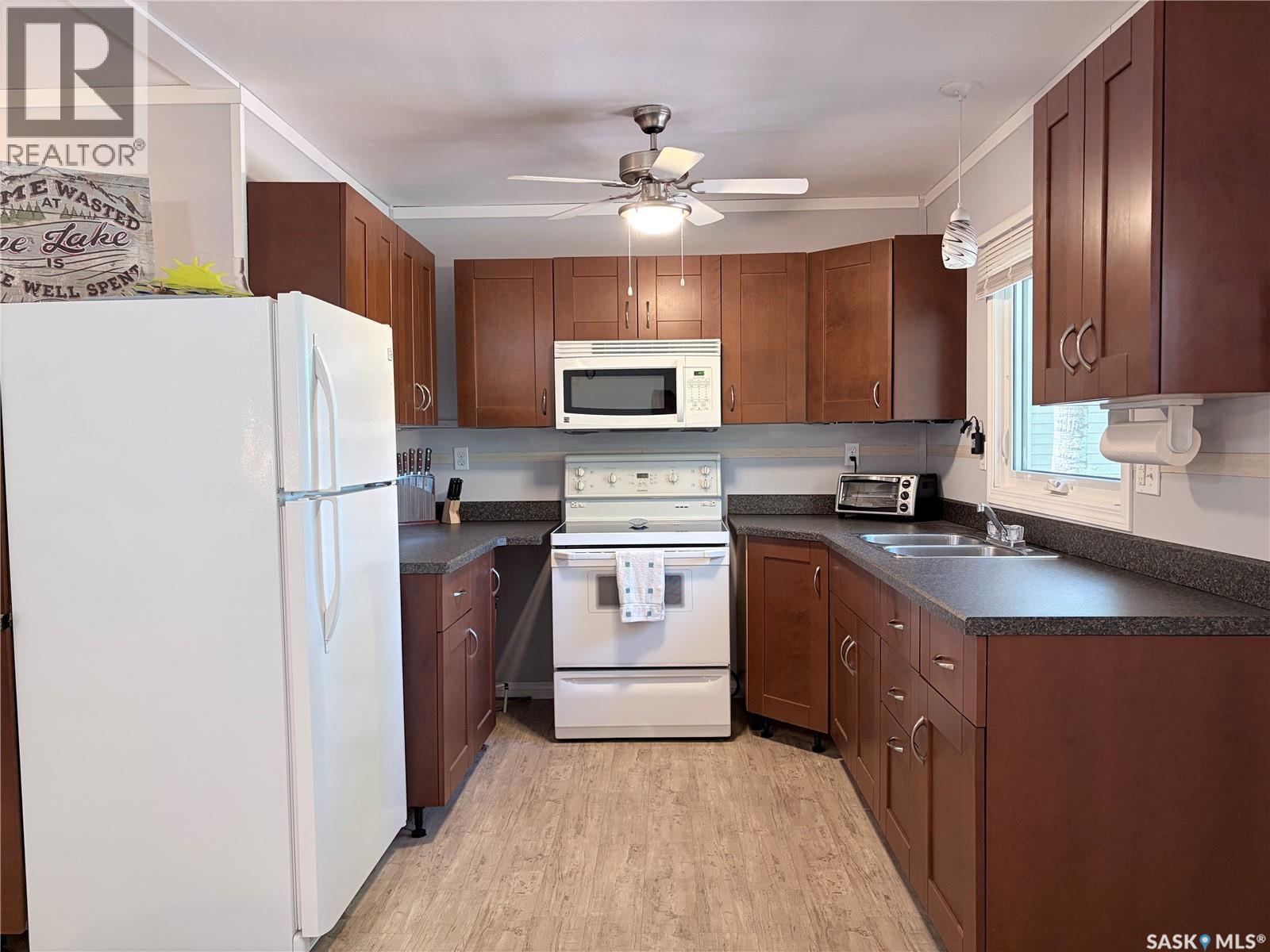 1100 Lakeside ROAD - 11