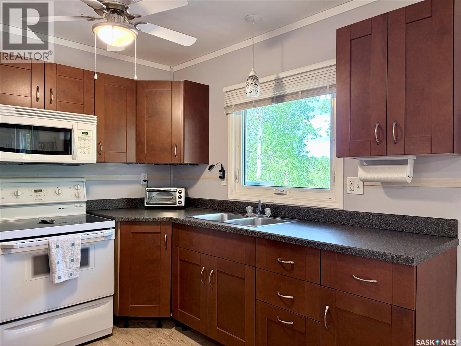 1100 Lakeside ROAD - 13