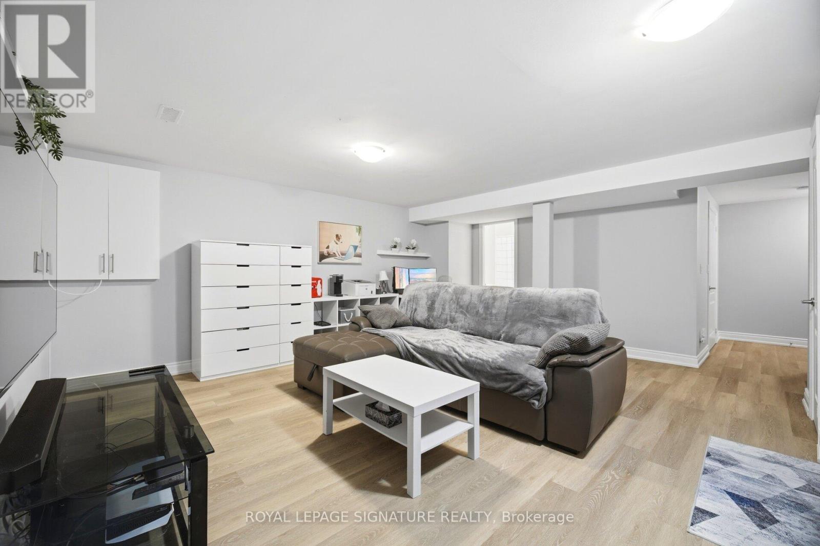 #105 6540 FALCONER DRIVE - 20