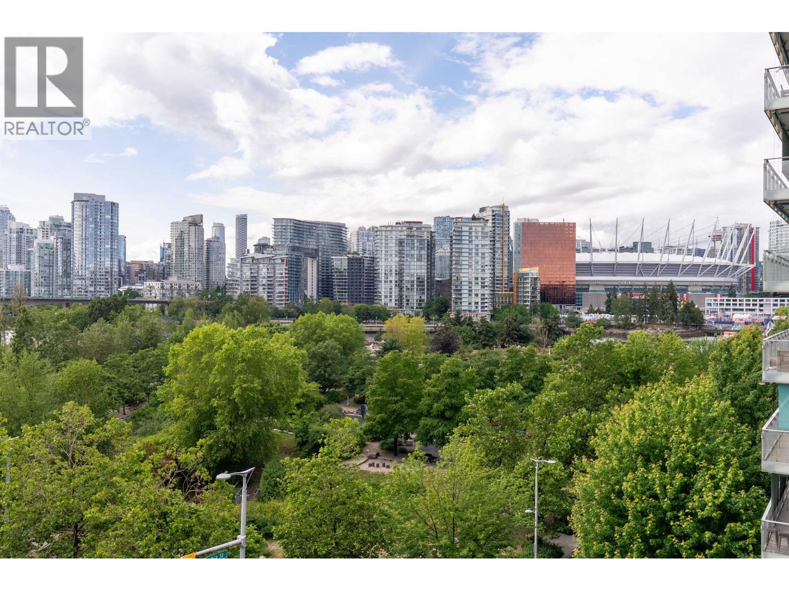 608 1708 COLUMBIA STREET, Vancouver