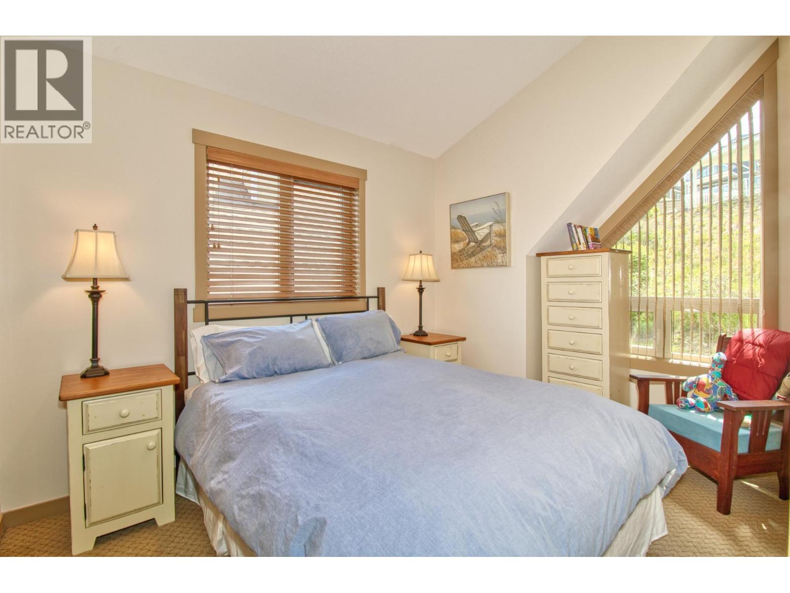 #164 6816 Santiago Loop - 19