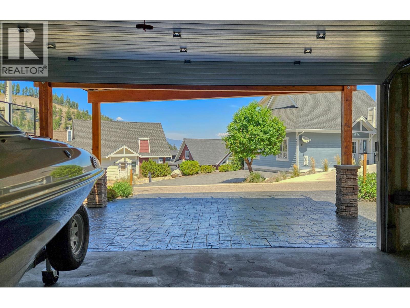#164 6816 Santiago Loop - 44