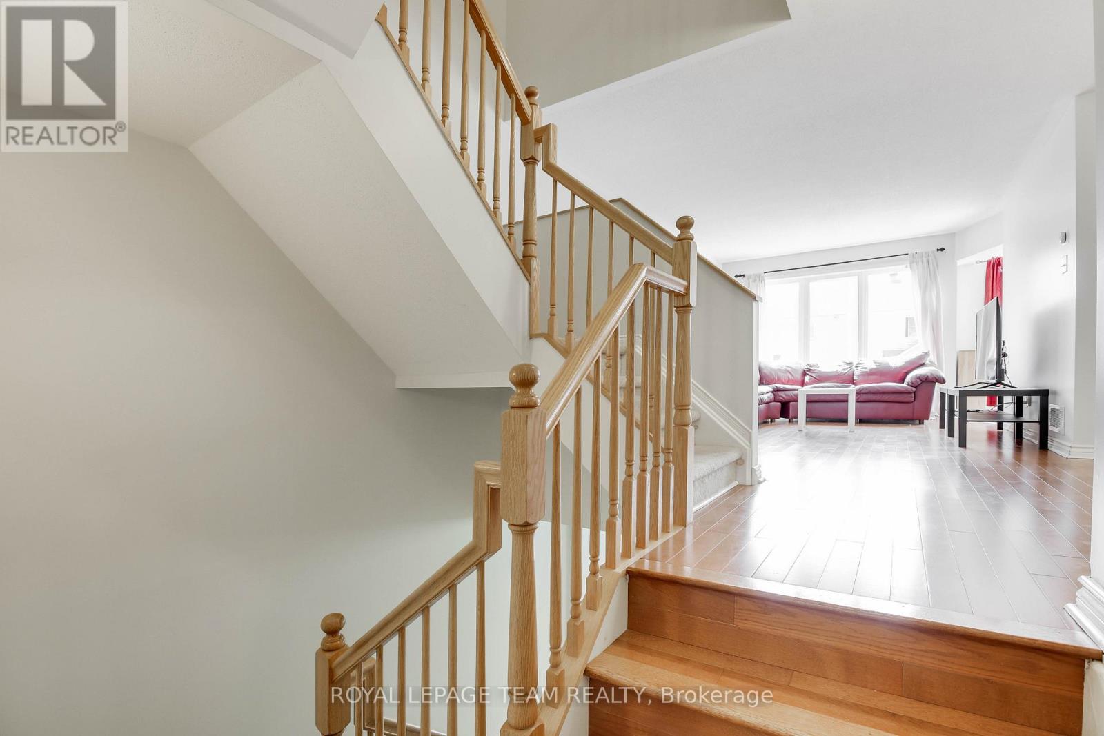 3 Bed, 3 Bath House for Rent in Ottawa – 33 SCAMPTON DRIVE, Ottawa – MLS# X13448606 - Image 30