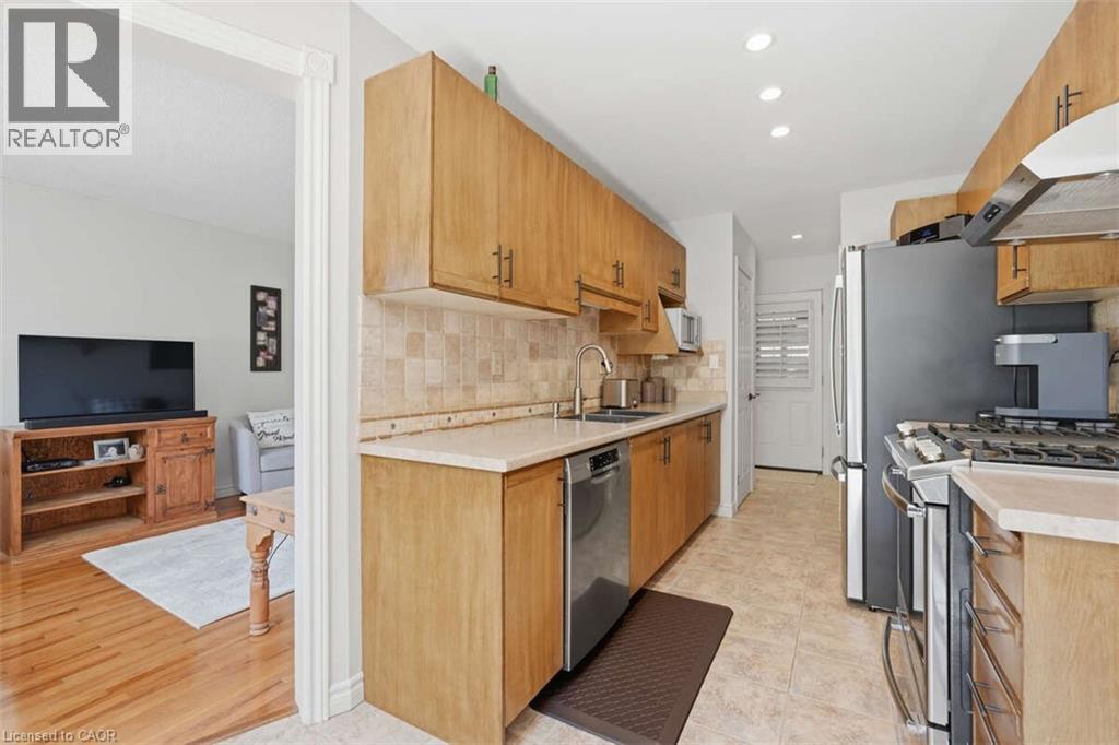 1531 UPPER WELLINGTON Street - 18