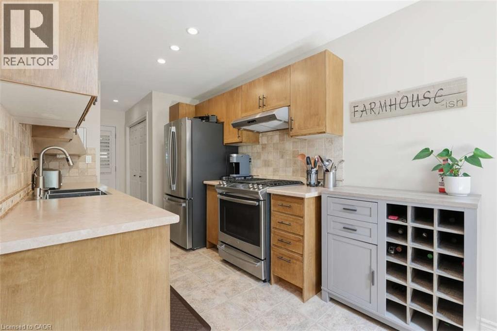 1531 UPPER WELLINGTON Street - 19