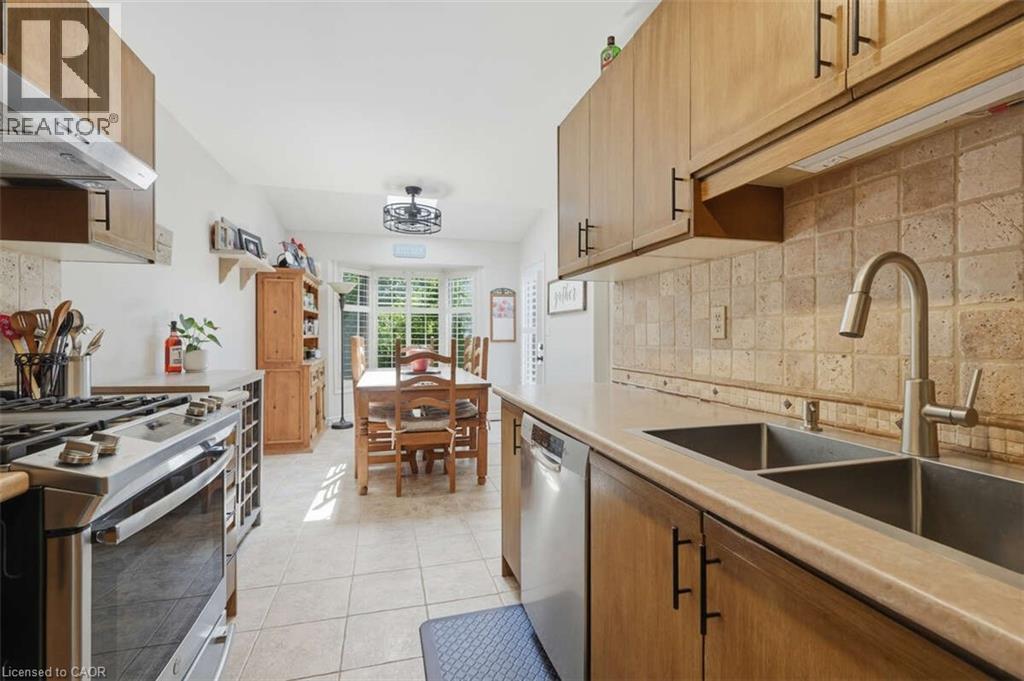 1531 UPPER WELLINGTON Street - 21