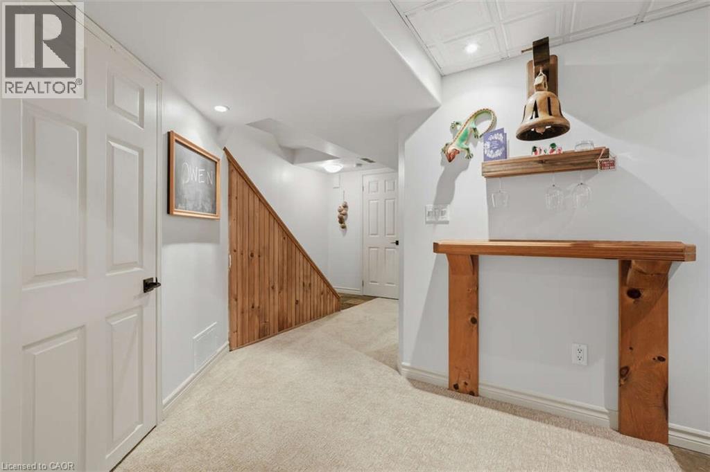1531 UPPER WELLINGTON Street - 37