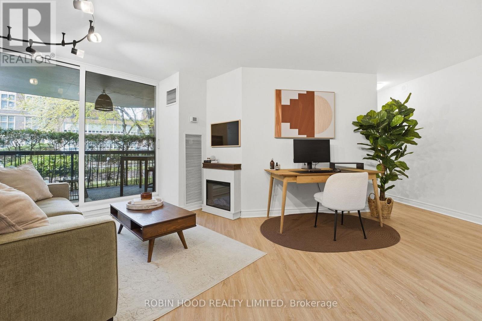 #123 77 MAITLAND PLACE - Image 14